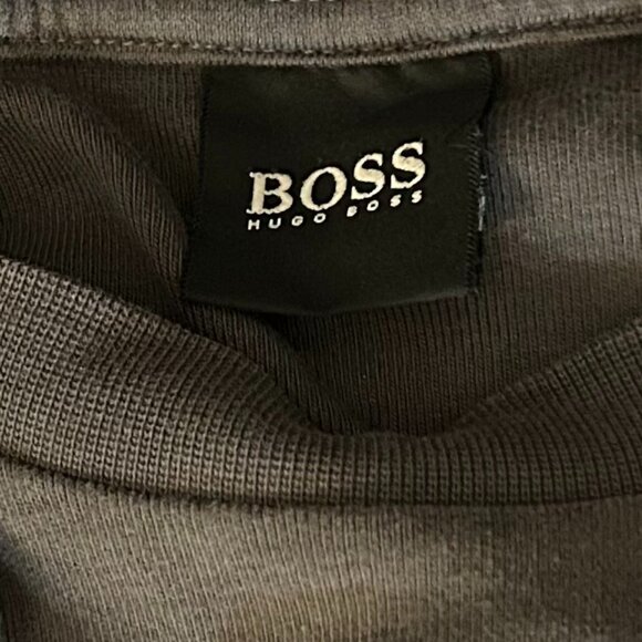 hugo boss long sleeves plain large - Picture 3 of 4